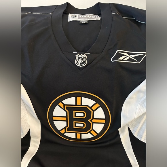 Reebok Authentic Boston Bruins NHL Hockey Practice Retro Jersey Men’s Sz: Small - Picture 2 of 5